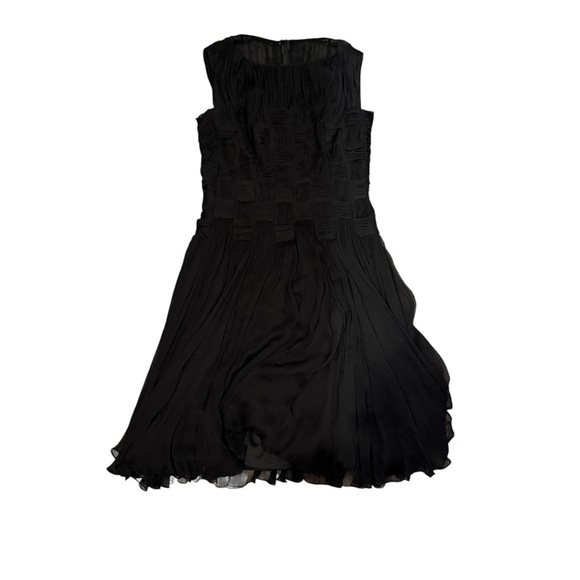 Tadashi Shoji Silk Party Cocktail Dress chic Sz 10 Demure Classic elegant flowy - Picture 8 of 15